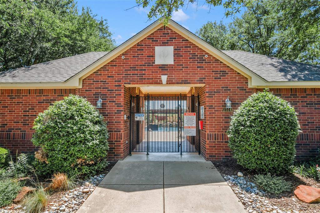 Bedford, Texas 76021, United States, 2 Bedrooms Bedrooms, ,3 BathroomsBathrooms,Residential,Active,114559