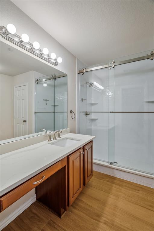 Bedford, Texas 76021, United States, 2 Bedrooms Bedrooms, ,3 BathroomsBathrooms,Residential,Active,114559