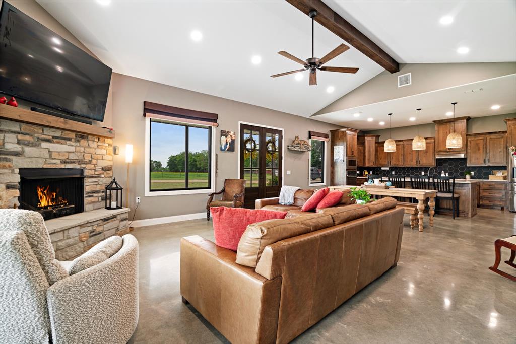 815 County Road 12550