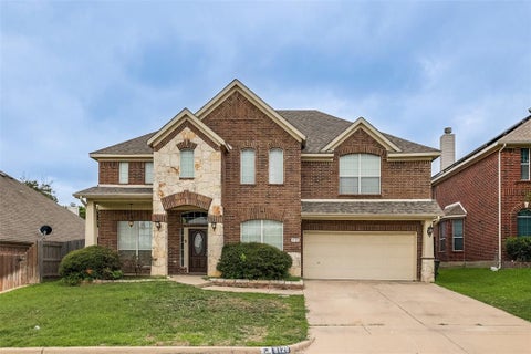 Photo of 8128 Geranium Lane, Fort Worth, TX 76123 (MLS # 21306178)