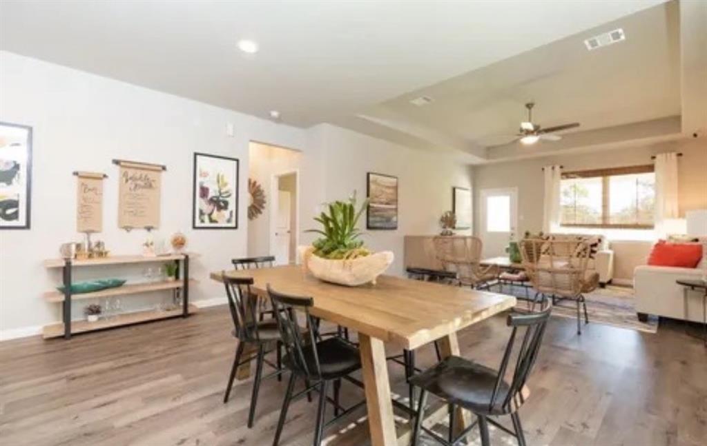 424 Livingston Drive