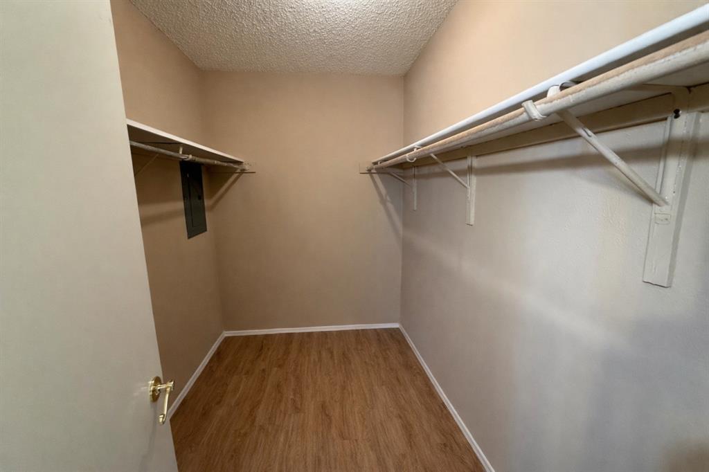 Prestonwood Green Condo - Residential