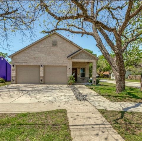 1017 N Church Street McKinney TX 75069