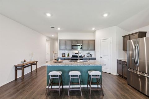 709 Fueller Drive Aubrey TX 76227