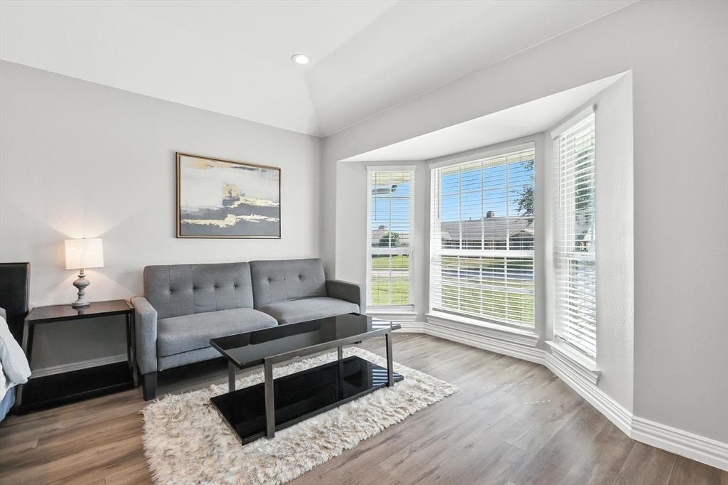 2013 Westshore Drive