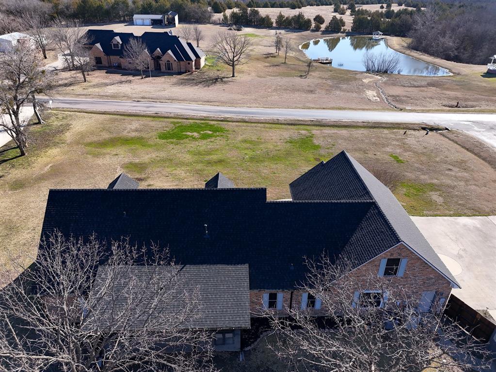 733 Ridgeview Drive