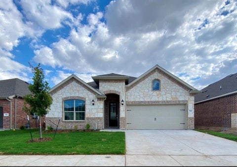 Photo of 1148 Canuela Way, Justin, TX 76247 (MLS # 21391940)