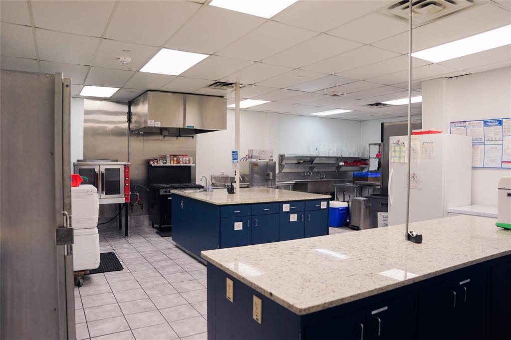 Wesley Methodist Add - Commercial Lease