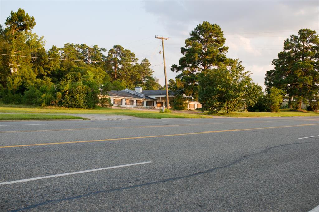 1712 N Timberland Drive