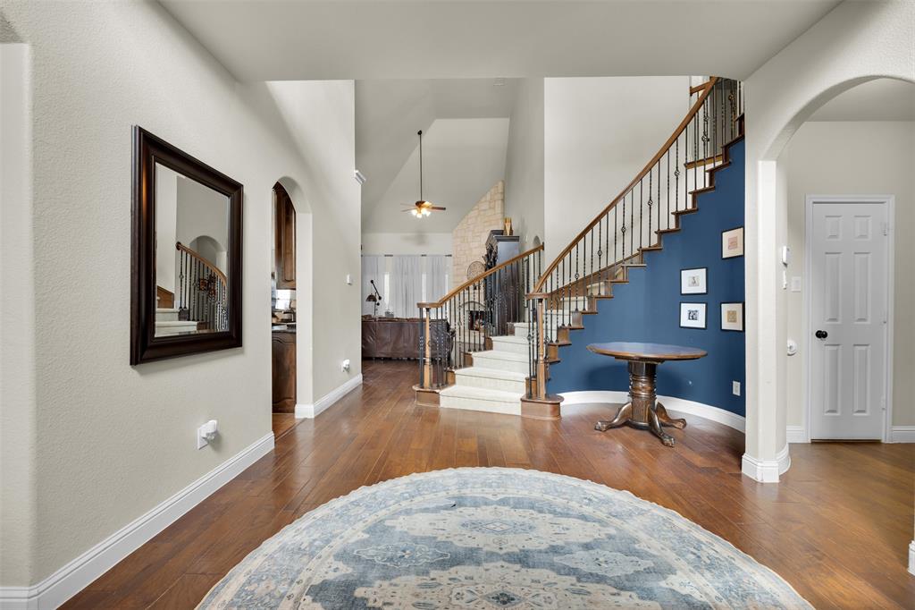 1810 Coyote Court