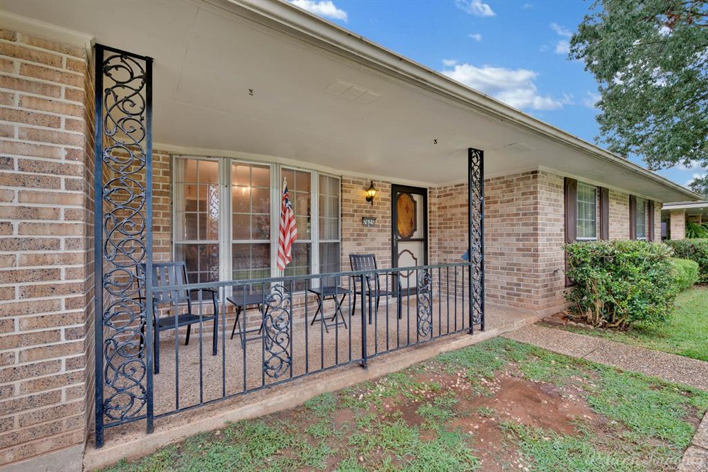 University Terrace - Residential