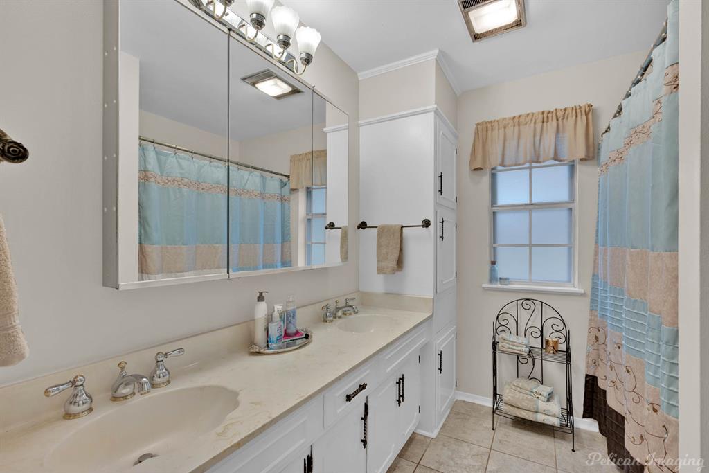 University Terrace - Residential