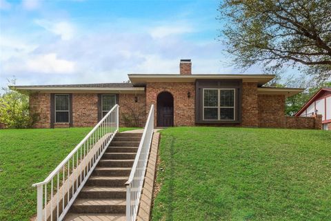 1435 Cardinal Creek Drive Duncanville TX 75137