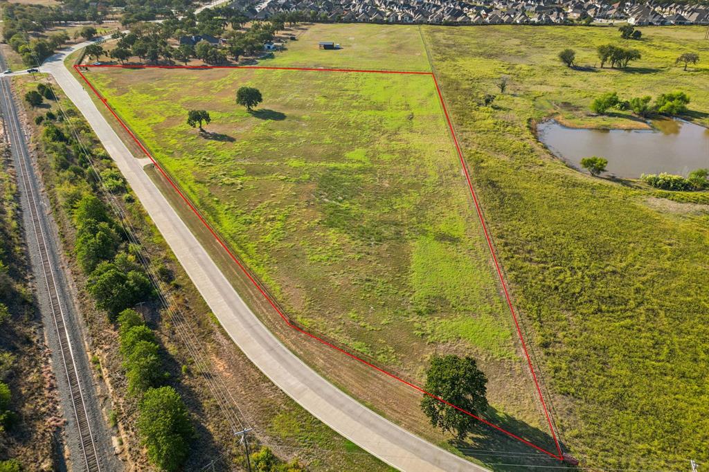 4010 E Hickory Hill Road