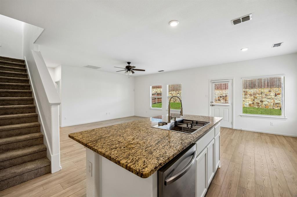 Chapel Crk Ph 1 - Residential