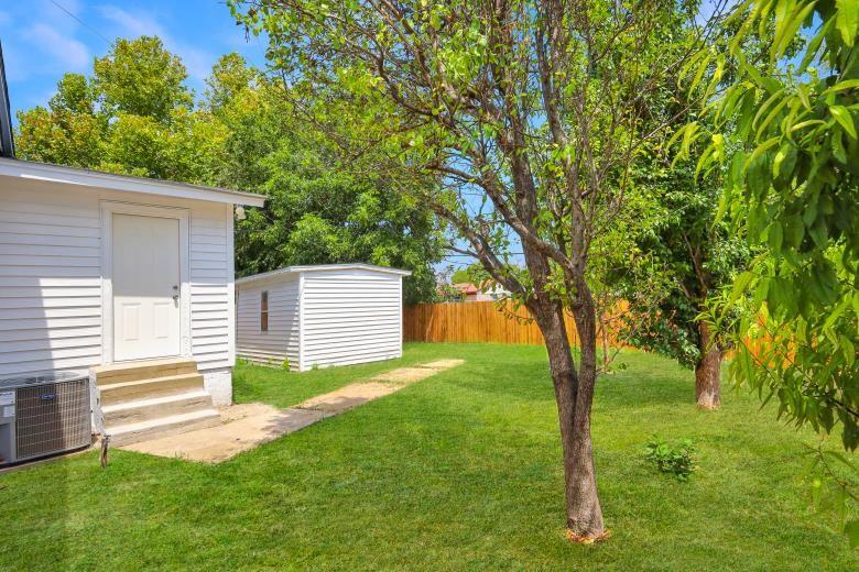 Singing Hills - Residential