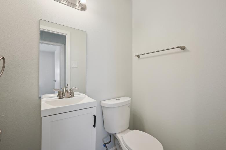 Singing Hills - Residential