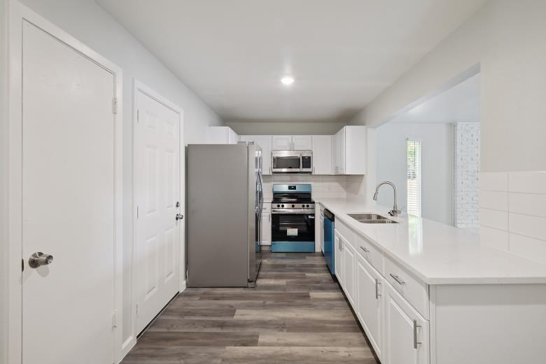 Singing Hills - Residential