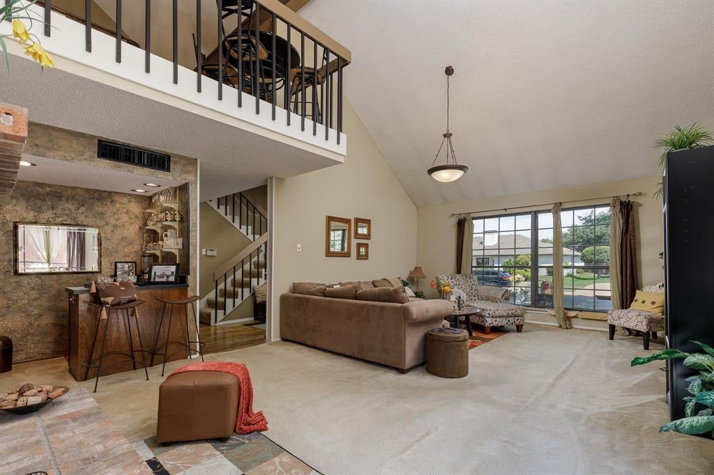 2000 Boulder Drive