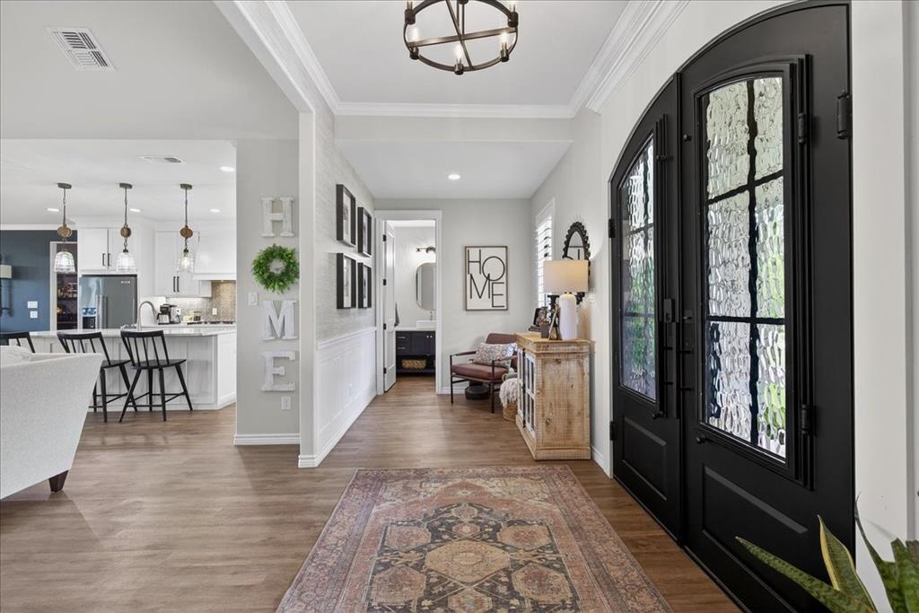 2044 Canyon Lake Road