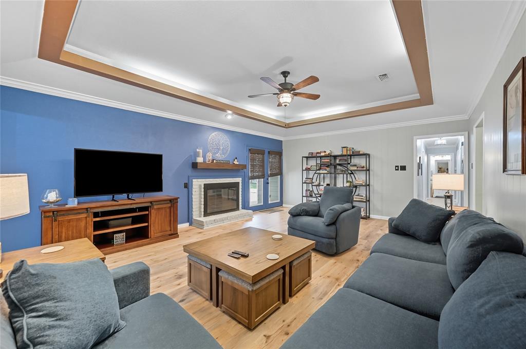 3413 Country Club Road