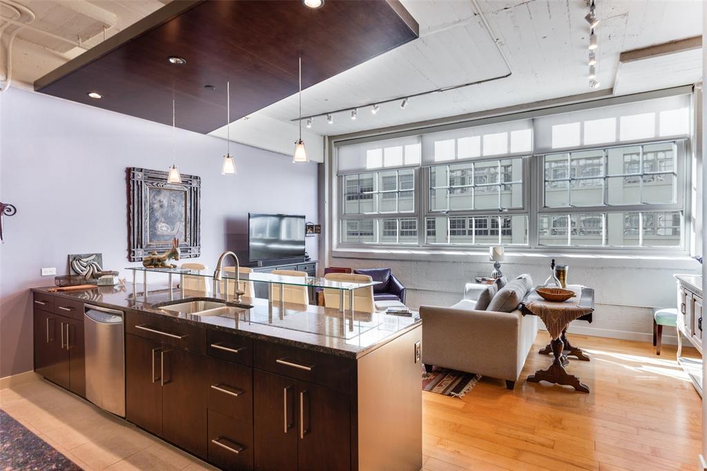 One Montgomery Plaza Residence Condo - Residential