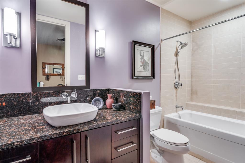 One Montgomery Plaza Residence Condo - Residential