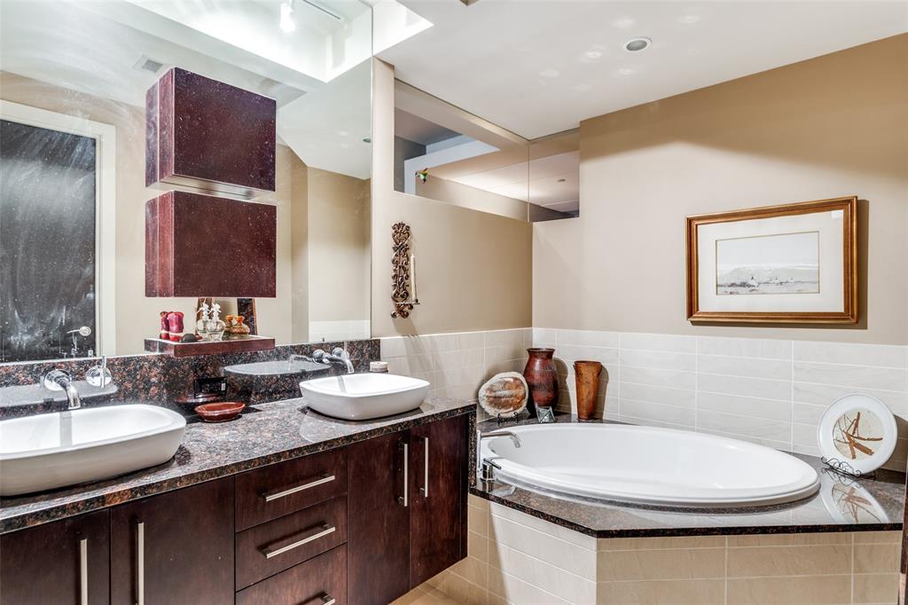 One Montgomery Plaza Residence Condo - Residential