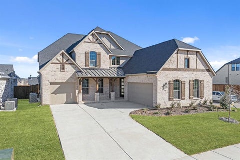 Photo of 1045 Pelotazo Avenue, Fort Worth, TX 76247 (MLS # 21388033)