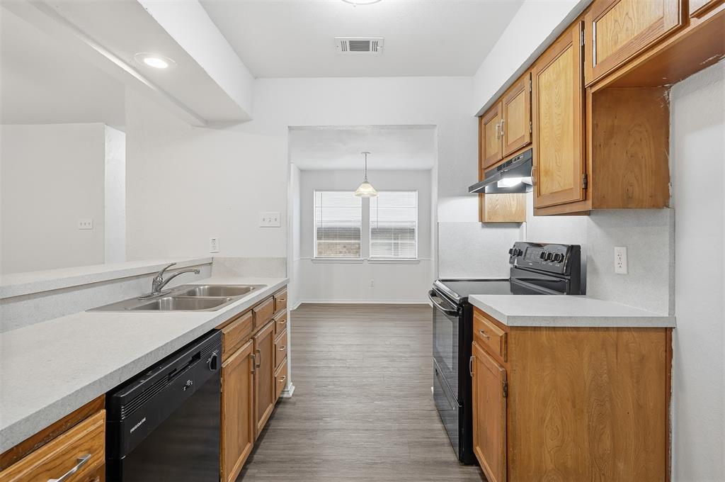 Guerin Square - Residential Lease