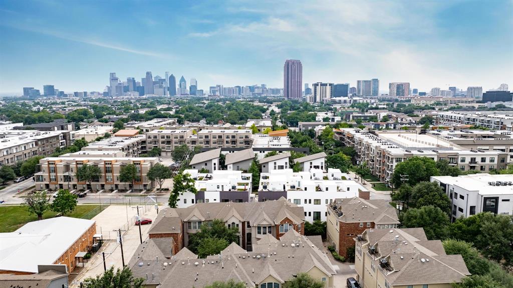 Belmont Henderson Twnhms 03 - Residential