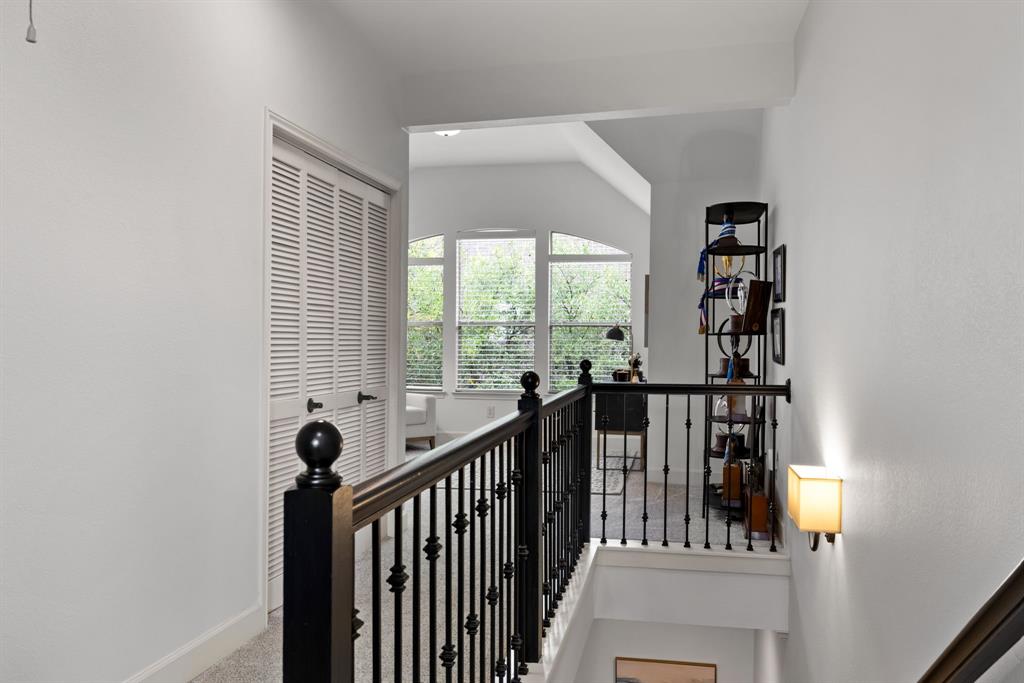 Belmont Henderson Twnhms 03 - Residential