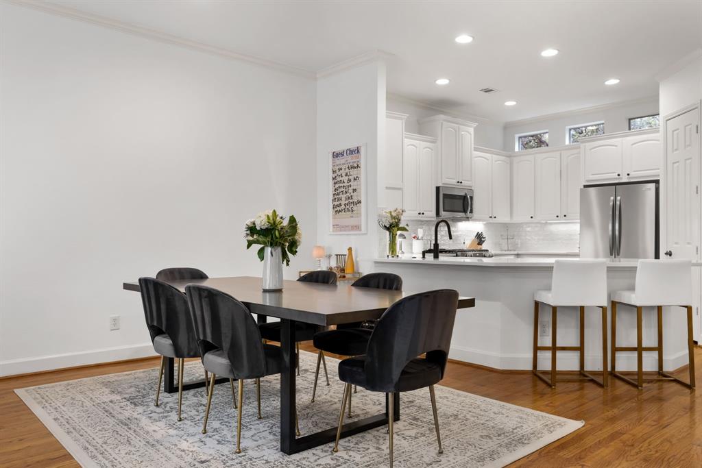 Belmont Henderson Twnhms 03 - Residential