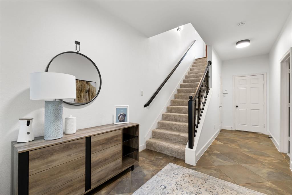 Belmont Henderson Twnhms 03 - Residential