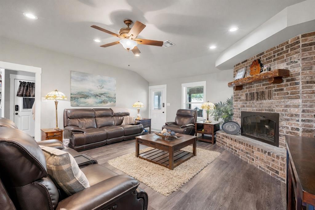 Eyerly M J - Residential