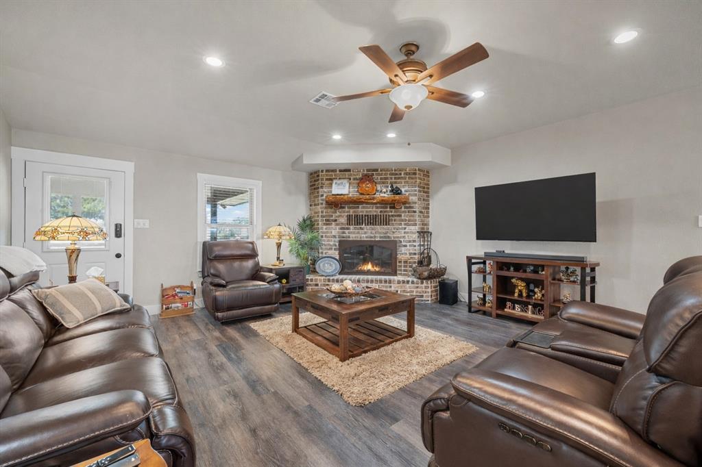 Eyerly M J - Residential