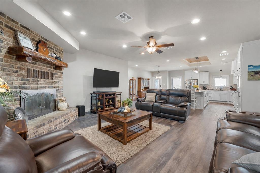 Eyerly M J - Residential