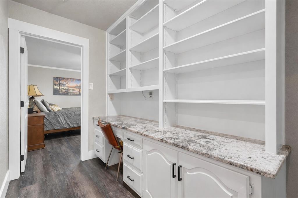 Eyerly M J - Residential