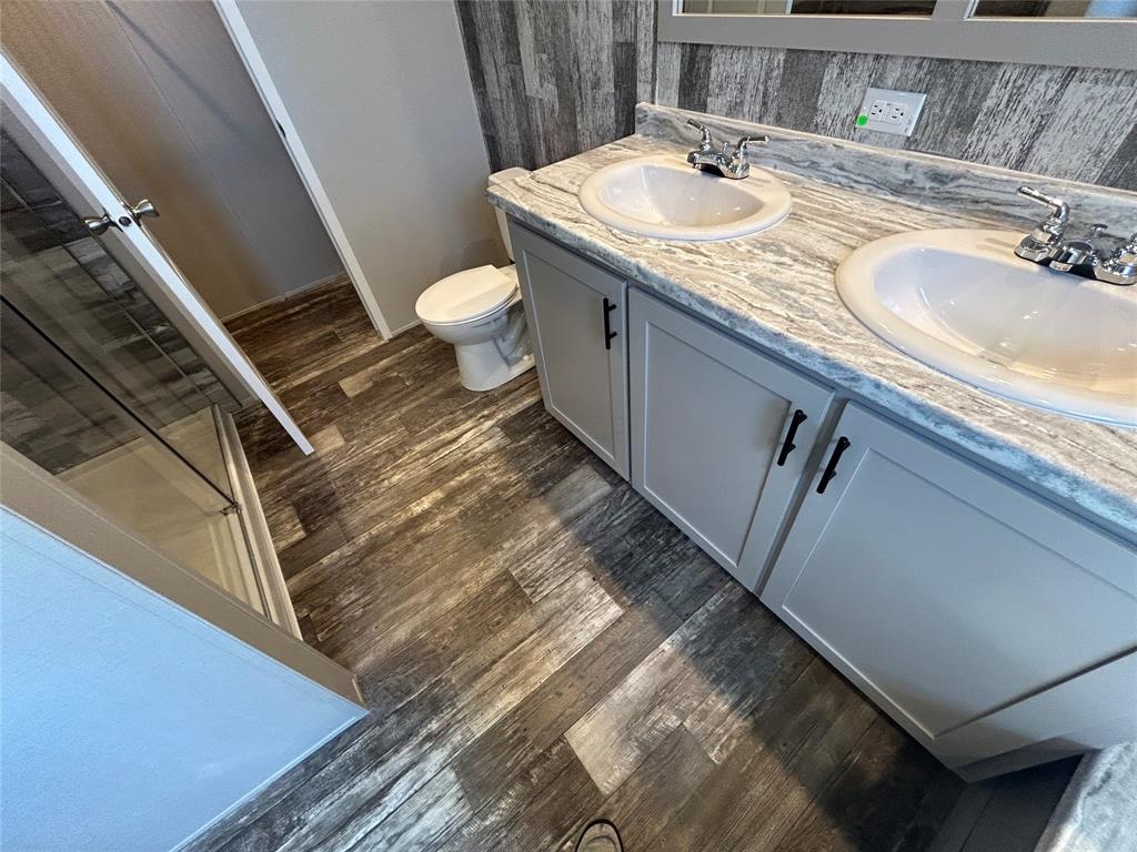 Holiday Village - Residential