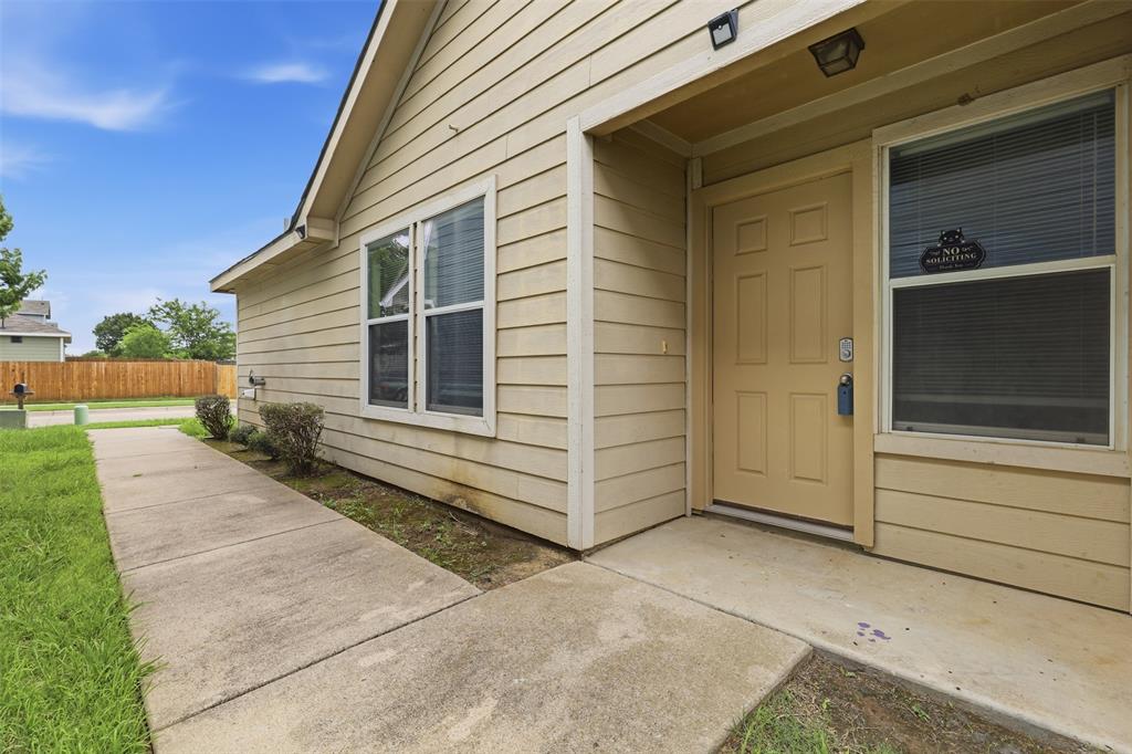 10716 Wild Oak Drive