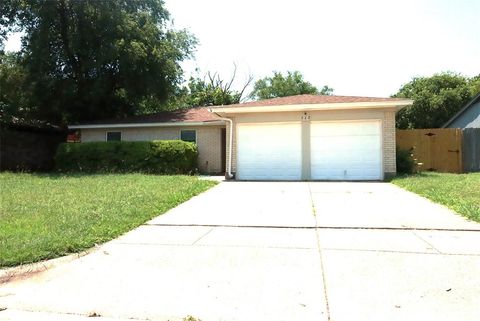517 Annapolis Drive Fort Worth TX 76108