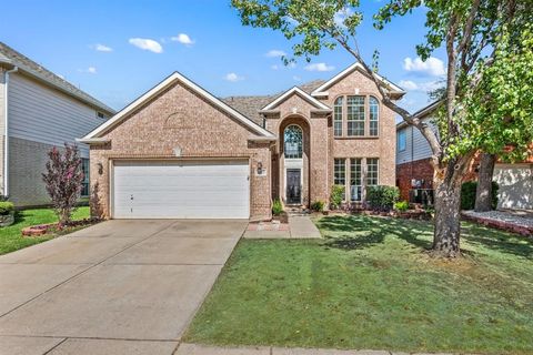 3833 Lacebark Lane Bedford TX 76021