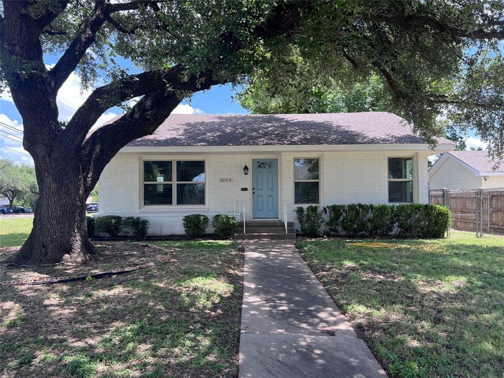 Photo 1 of 40 — 3200 Proctor Avenue, Waco, TX 76708
