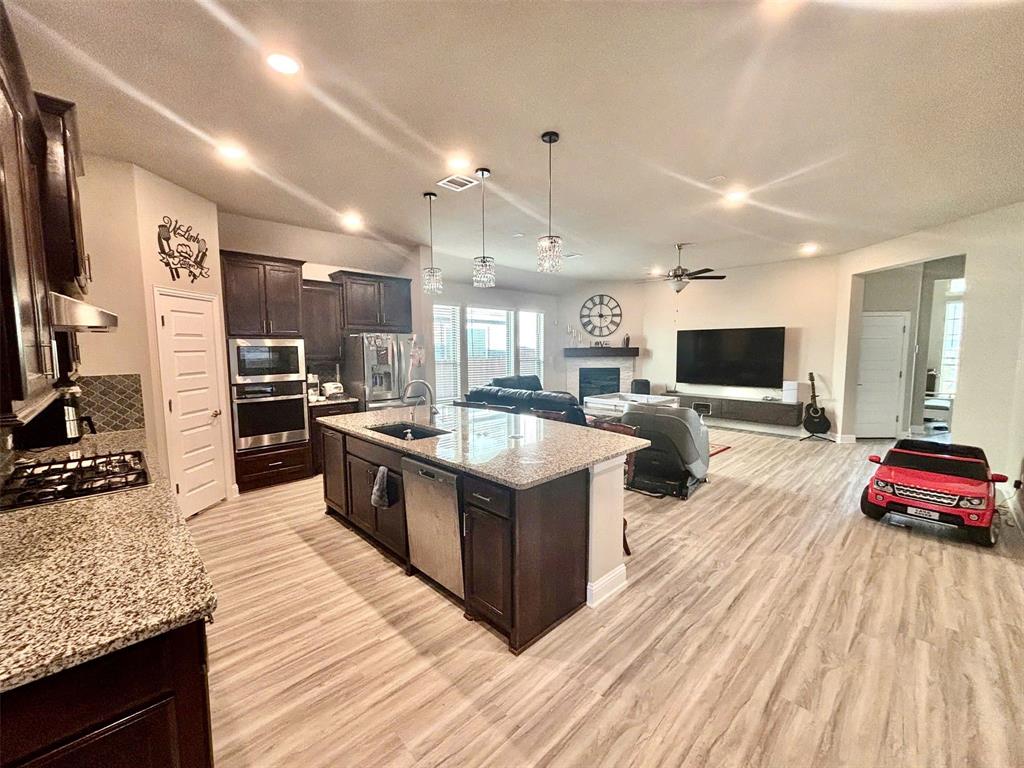 Willow Wood Ph 8 - Residential Lease