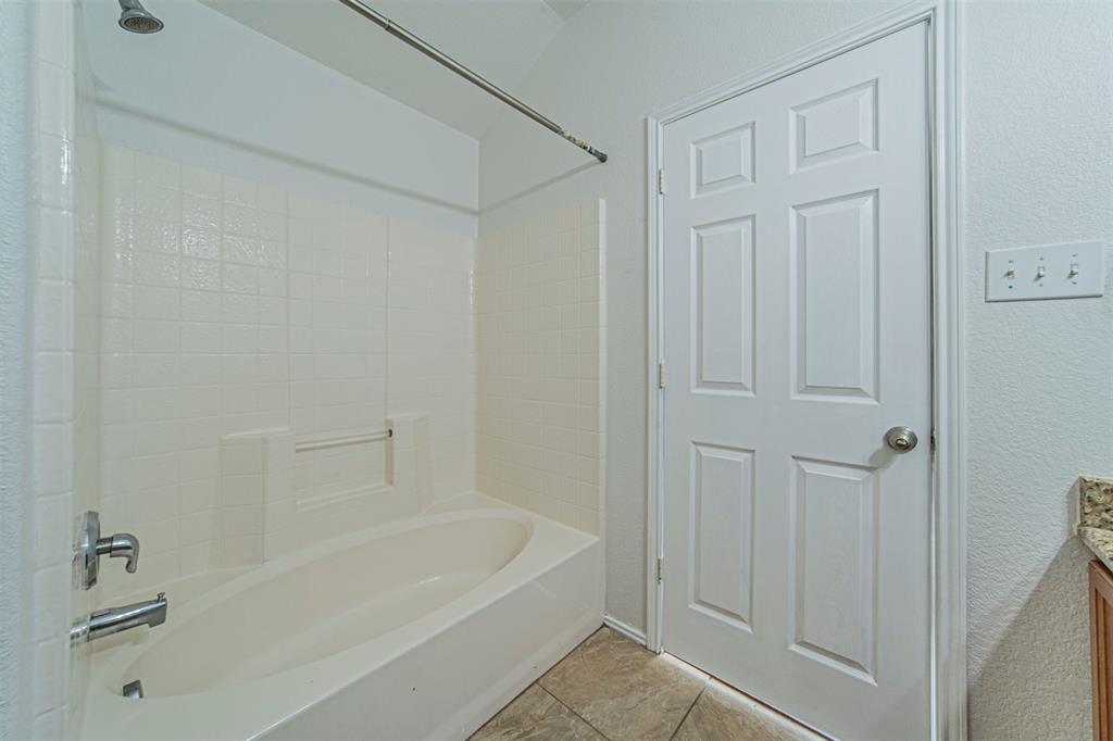 Mountain Crk Lake Instl 2 - Residential Lease