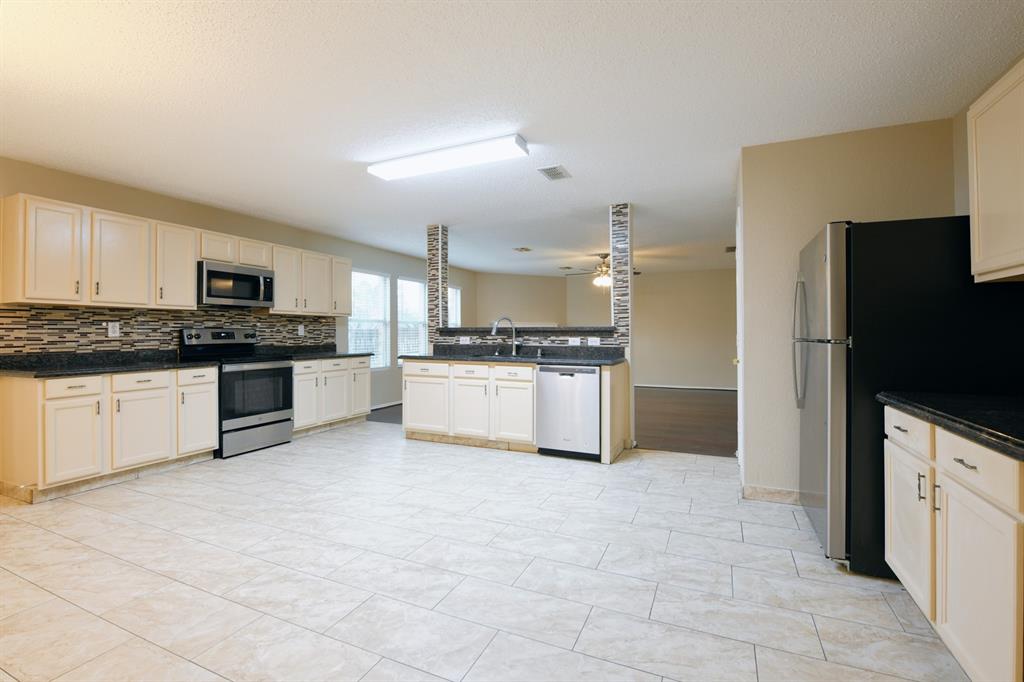 Mirabella Village Add - Residential Lease