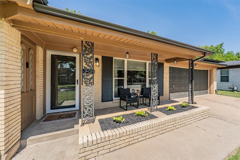853 Lee Drive