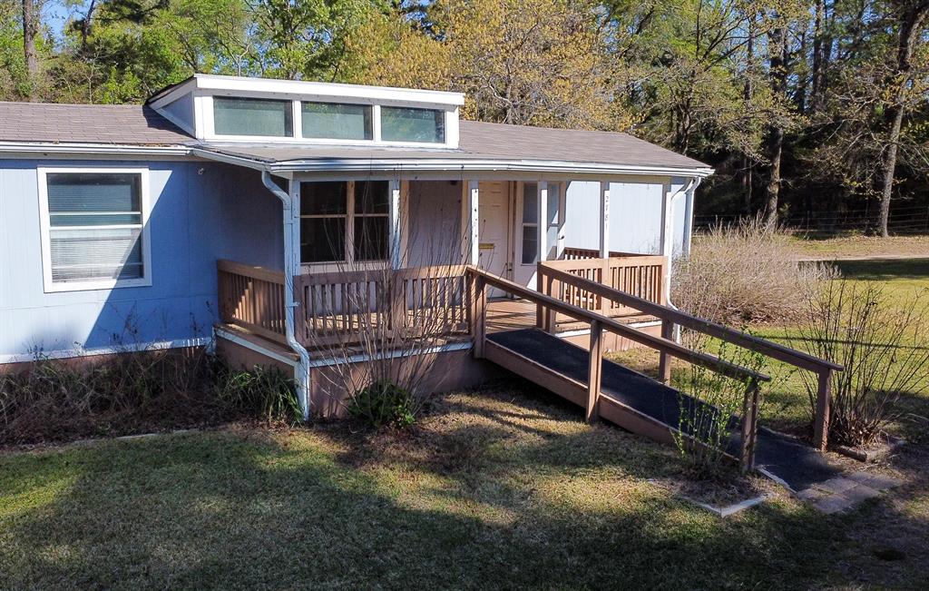 2781 Lake Breeze Drive