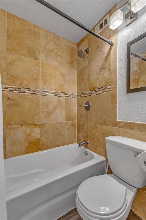 River Oaks Condo - Residential