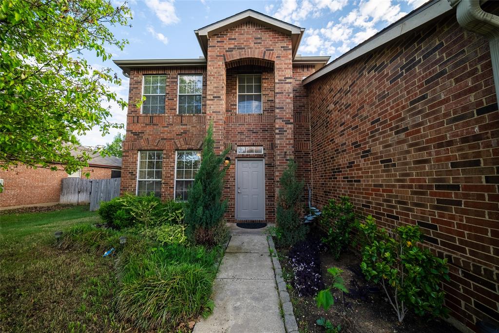 1316 White Dove Lane